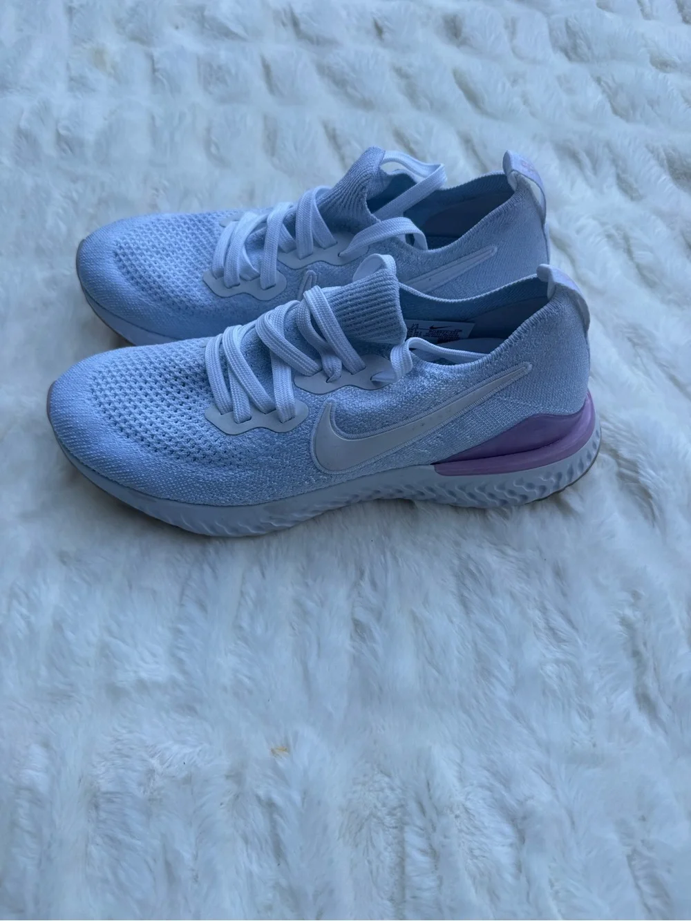 Nike lightweight knit